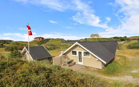 Halda - 300M from the Sea: Cottage, Shed, Hut, Farmhouse, Prairie, Shack, Barn, Log Cabin, Garden Buildings