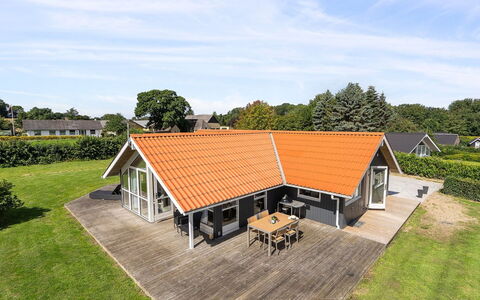 Aarne - 300M from the Sea: Grass, House, Roof, Cottage, Home, Shrub, Farmhouse, Land Lot, Rural Area
