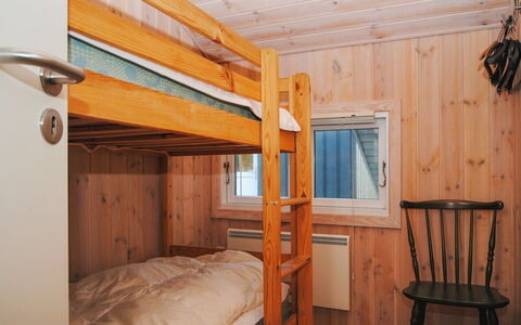 Laurentia - 800M from the Sea: Cottage, Shed, Hut, Farmhouse, Prairie, Shack, Barn, Log Cabin, Garden Buildings