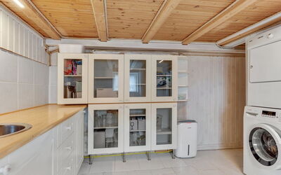 Amely - 500M from the Sea