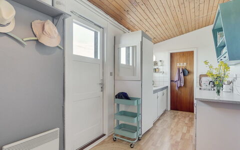 Felis - 200M from the Sea: Cottage, Home, House, Roof, Porch, Estate, Siding, Garden Buildings, Farmhouse, Yard