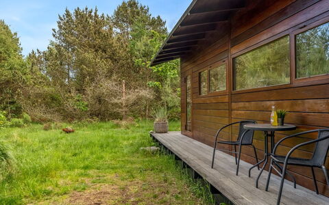 Felia - 500M from the Sea: Wood, Hardwood, Rural Area, Plank, Cottage, Wood Stain, Log Cabin, Garden Buildings, Garden, Boardwalk