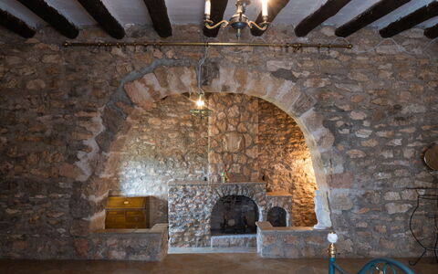 Mas D'En Tarres: Building, Light, Wood, Lighting, Interior Design, Architecture, Beam, House, Wall, Brickwork