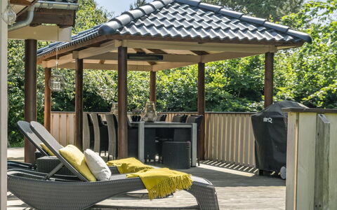 Leevi - 150M from the Sea: Gazebo, Outdoor Furniture, Shade, Furniture, Garden, Pavilion, Canopy, Outdoor Structure, Patio, Deck