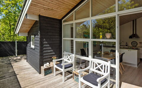 Elena - 800M to the Fjord: Building, House, Window, Home, Roof, Residential Area, Shrub, Cottage, Land Lot