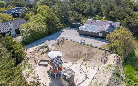 Finne - 800M from the Sea: Roof, House, Residential Area, Home, Estate, Cottage, Design