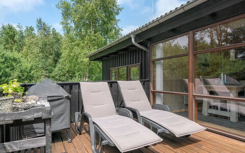 Mine - 300M from the Sea: Wood, Home, Porch, Deck, Hardwood, Roof, Wood Stain, Wood Flooring, Eco Hotel