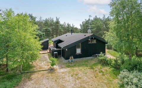 Mine - 300M from the Sea: Wood, Home, Porch, Deck, Hardwood, Roof, Wood Stain, Wood Flooring, Eco Hotel