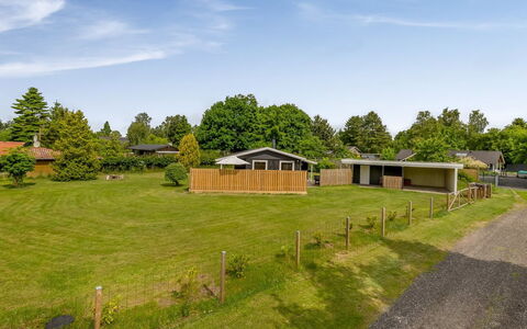 Silvana - 750M from the Sea: Grass, Tree, House, Plain, Residential Area, Landscape, Home, Roof, Rural Area