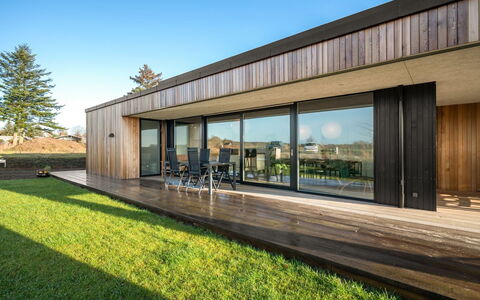 Malfred - 500M from the Sea: Wood, Hardwood, Composite Material, Plank, Wood Stain, Garden Buildings, Siding, Garden, Landscaping, Plywood