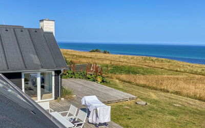 Alkmar - 75M from the Sea
