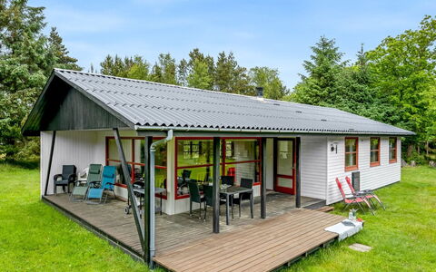Grette - 1.5Km from the Sea: Roof, Cottage, Bicycle, Garden Buildings, Shed, Siding, Garden, Yard