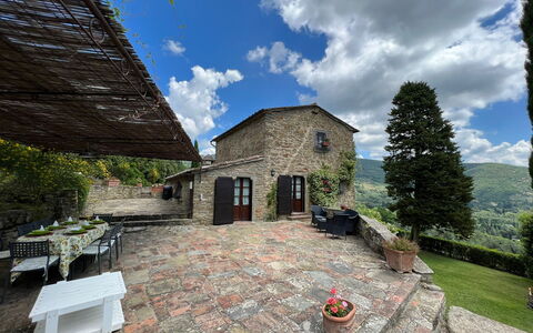 Villa Patrizia: Cloud, Sky, Plant, Property, Building, Tree, House, Flowerpot, Cottage, Natural Landscape