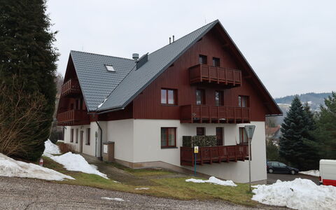 Rokytnice Nad Jizerou 556: Table, Property, Furniture, Plant, Tableware, Tree, Shade, Chair, Building, Outdoor Furniture