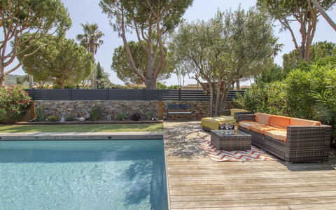 La Choupette: Water, Plant, Sky, Tree, Outdoor Furniture, Shade, Swimming Pool, Landscape, Arecales, Leisure