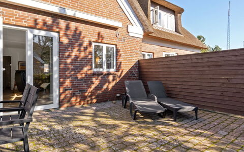Oneida - 800M from the Sea: Wood, Sea, Cloud, Coastal And Oceanic Landforms, Deck, Ocean, Plank, Boardwalk, Coast, Hardwood