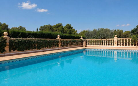 Villa Lantana: Blue, Water, Swimming Pool, Leisure, Composite Material, Water Feature, Resort, Resort Town, Thermae, Baluster