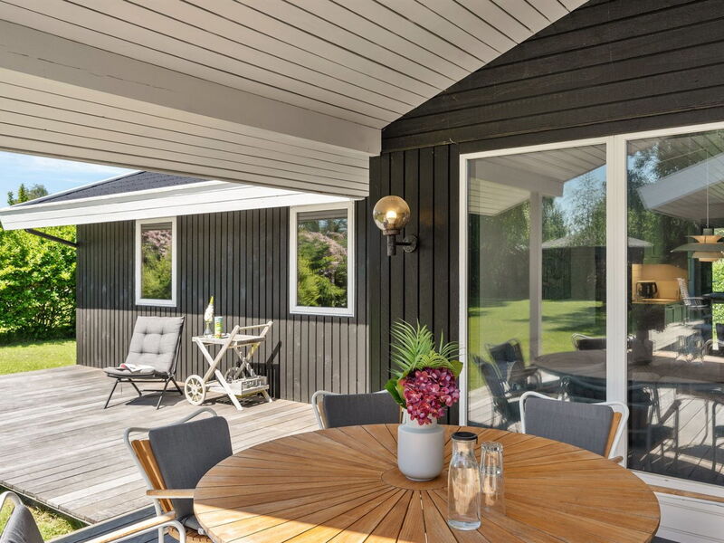 Ingelis - 1.2Km from the Sea