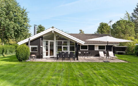 Eivor - 500M from the Sea: Thatching, Cottage, House, Roof, Home, Farmhouse, Hut, Estate, Village