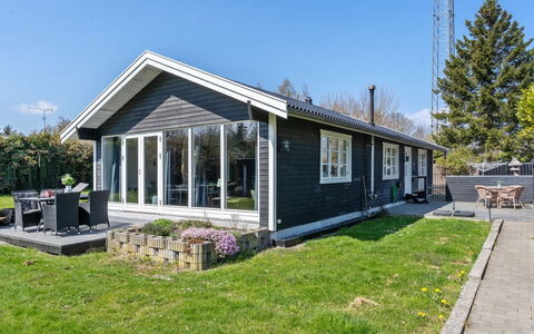 Øllegaard - 1Km from the Sea: Plant Community, Sunlight, Herbaceous Plant, Garden, Plantation, Agriculture, Farm
