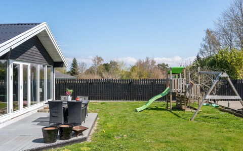 Øllegaard - 1Km from the Sea: Plant Community, Sunlight, Herbaceous Plant, Garden, Plantation, Agriculture, Farm