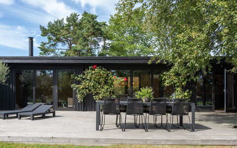 Hævnir - 1Km from the Sea: Flooring, Floor, Ceiling, Interior Design, Countertop, Kitchen, Cabinetry, Room, Major Appliance, Light Fixture