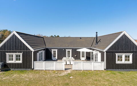 Drude - 920M from the Sea: Wood, Roof, Architecture, Home, House, Cottage, Siding, Hardwood, Slope, Estate