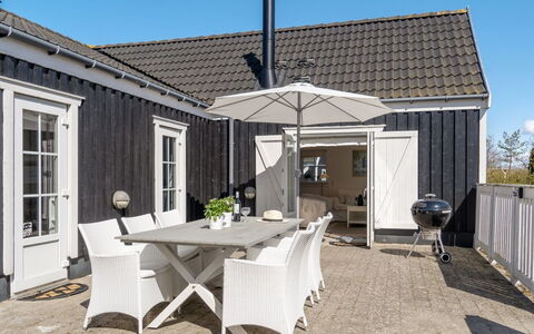Drude - 920M from the Sea: Wood, Roof, Architecture, Home, House, Cottage, Siding, Hardwood, Slope, Estate