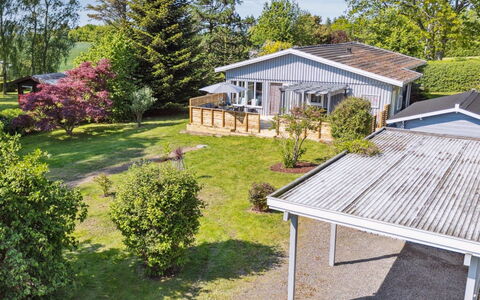 Ømund - 600M to the Fjord: Roof, Shed, Cottage, Garden Buildings, Siding, Hardwood