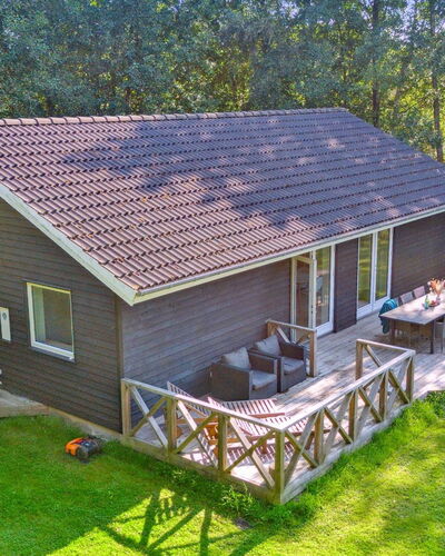 Pietari - 1.2Km from the Sea