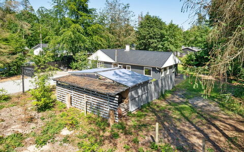Tannie - 300M from the Sea: Residential Area, Roof, Suburb, Driveway, Estate, Chimney