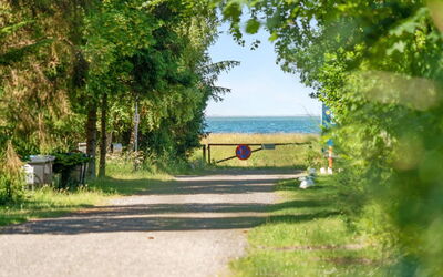 Tannie - 300M from the Sea