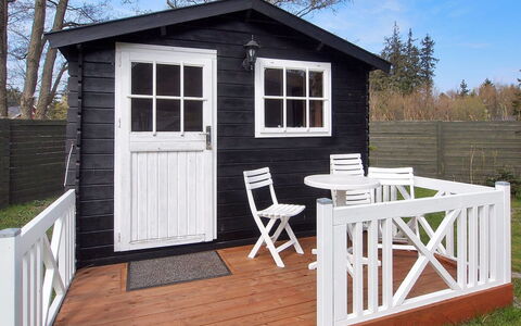 Enola - 900M from the Sea: Wood, Hardwood, Composite Material, Plank, Door, Stairs, Wood Stain, Deck, Cottage, Porch