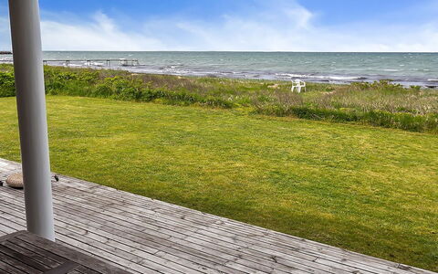Stacie - 10M from the Sea: Home, Cottage, Porch, Siding, Farmhouse, Outdoor Structure