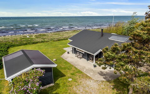 Stacie - 10M from the Sea: Home, Cottage, Porch, Siding, Farmhouse, Outdoor Structure