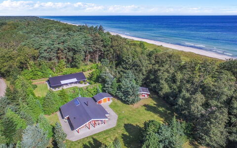 Gulborg - 25M from the Sea: Roof, House, Home, Cottage, Siding, Estate, Driveway, Garden Buildings, Yard, Shed