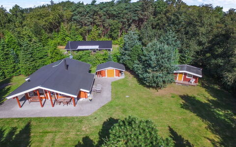 Gulborg - 25M from the Sea: Roof, House, Home, Cottage, Siding, Estate, Driveway, Garden Buildings, Yard, Shed