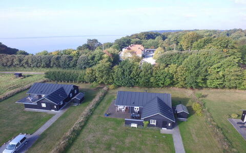 Miika - 100M from the Sea: Residential Area, Home, Roof, House, Landscape, Suburb, Estate, Land Lot, Cottage, Bird'S-Eye View