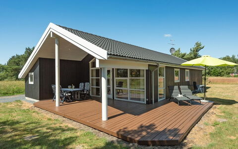 Aksel - 150M from the Sea: Roof, Home, Cottage, Shade, Design, Hardwood, Porch, Outdoor Structure, Garden Buildings, Deck