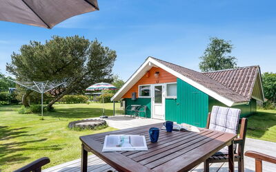Elijoan - 400M from the Sea
