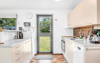 Lars - 250M from the Sea