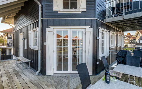 Nikica - 350M from the Sea: Architecture, Roof, Home, Composite Material, Daylighting, Siding, Driveway