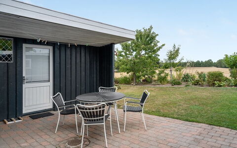 Asya - 600M from the Sea: Blue, Shrub, Cottage, Groundcover, Garden, Estate, Shade, Landscaping, Farmhouse, Eco Hotel
