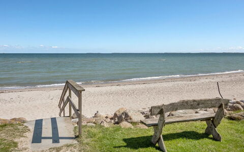 Aleksa - 400M from the Sea: Blue, Shrub, Cottage, Groundcover, Garden, Estate, Shade, Landscaping, Farmhouse, Eco Hotel
