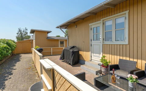 Hwitserk - 5M from the Sea: Residential Area, Roof, Suburb, Driveway, Estate, Chimney
