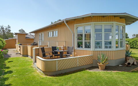 Hwitserk - 5M from the Sea: Residential Area, Roof, Suburb, Driveway, Estate, Chimney
