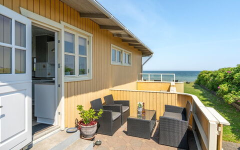 Hwitserk - 5M from the Sea: Residential Area, Roof, Suburb, Driveway, Estate, Chimney