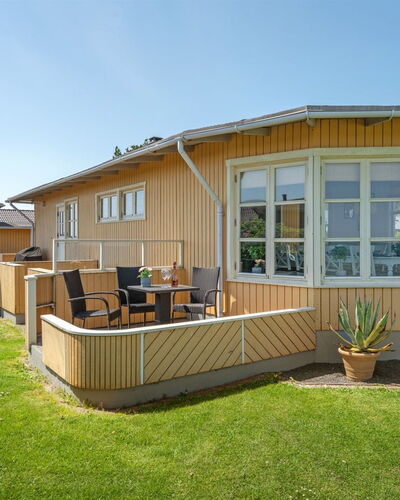 Hwitserk - 5M from the Sea