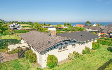 Evald - 200M from the Sea: Blue, Shrub, Cottage, Groundcover, Garden, Estate, Shade, Landscaping, Farmhouse, Eco Hotel