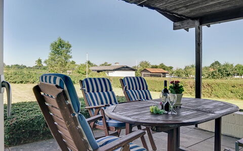 Evald - 200M from the Sea: Blue, Shrub, Cottage, Groundcover, Garden, Estate, Shade, Landscaping, Farmhouse, Eco Hotel